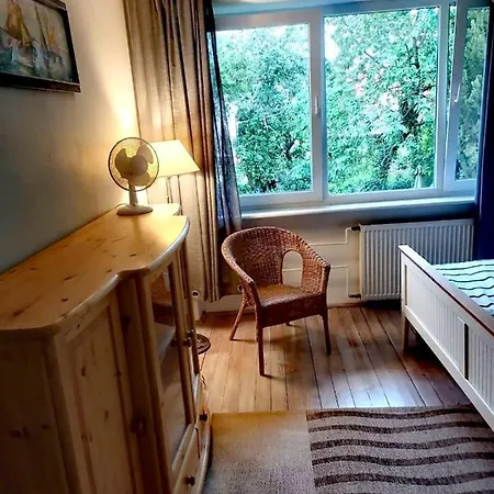 Przytulny Dom Z Ogrodem I Tarasem Appartement